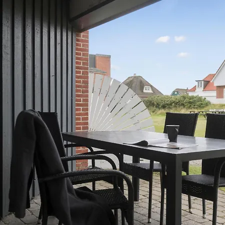 Bad, Lejl, 9 Apartment